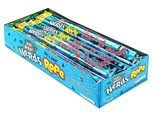 Nerds Rope Gummy & Crunchy Very Berry Candy 26g - Image 2