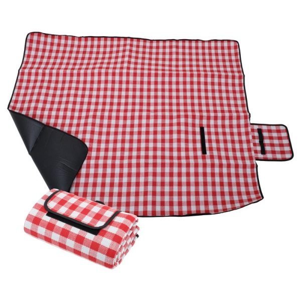 Mat Picnic Chequered 150 x 130cm Red & White