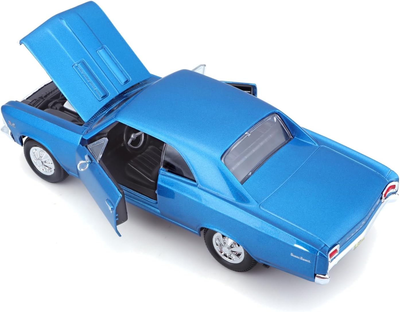 Maisto 1966 Chevrolet Chevelle SS 396 1:24 - Image 4