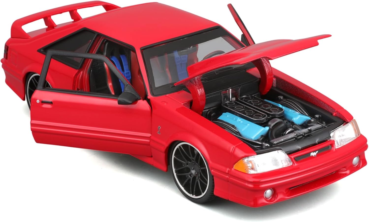 Maisto 1993 Ford Mustang SVT Cobra 1:24 - Image 4