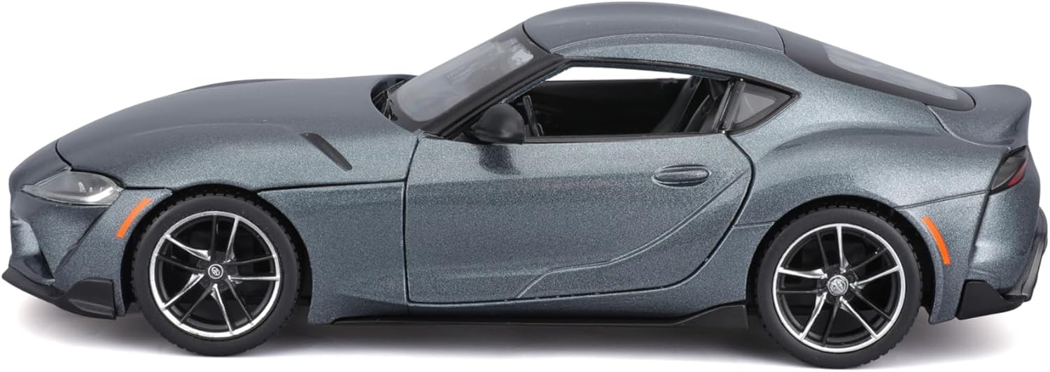 Maisto 2022 Toyota Supra GR 1:24 - Image 3