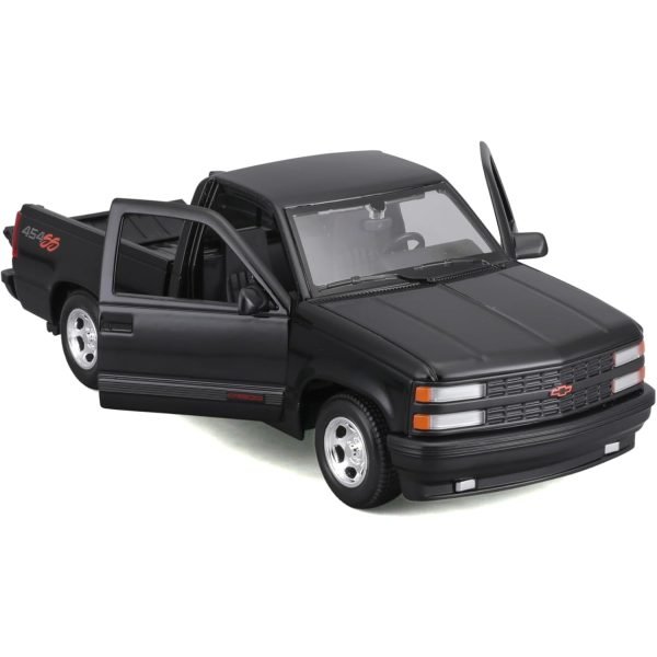 Maisto 1993 Chevrolet 454 SS Pickup 1:24