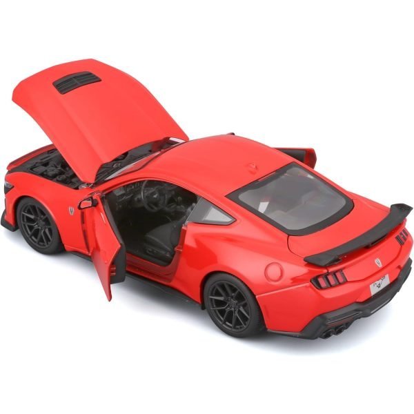 Maisto 2025 Ford Mustang Darkhorse 1:24