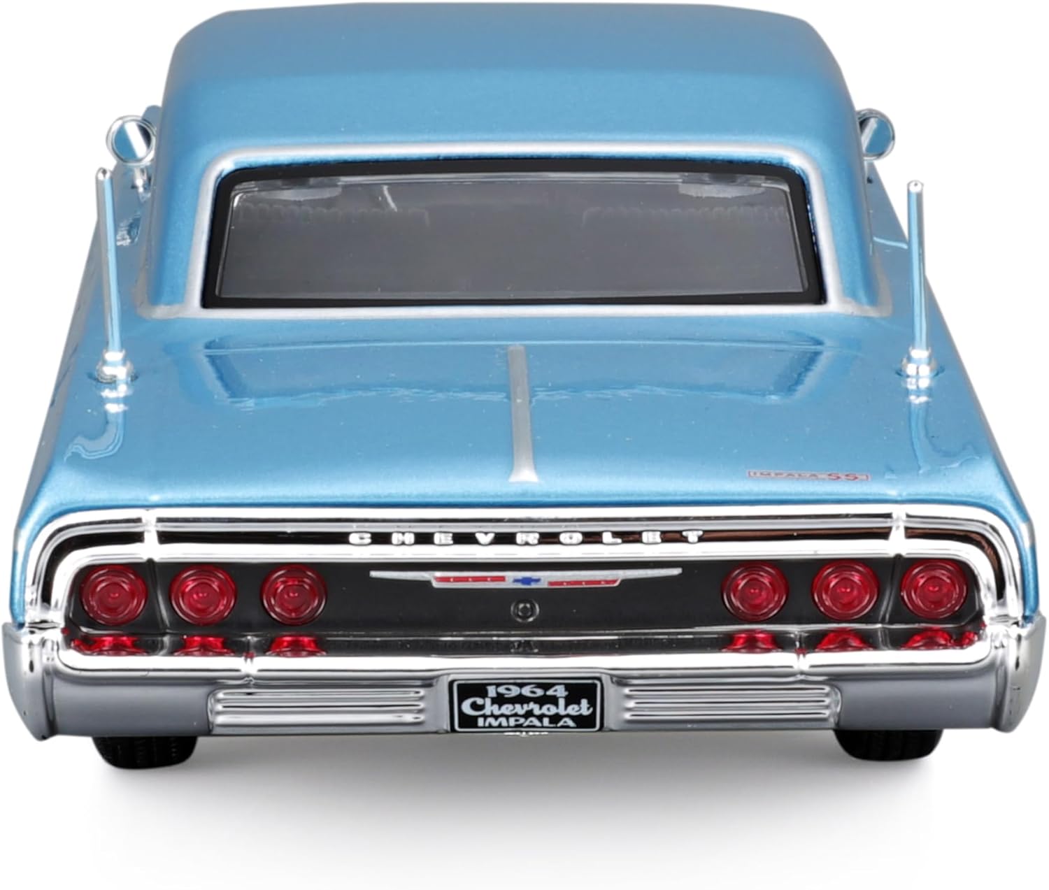 Maisto 1964 Chevrolet Impala 2-Door 1:24 - Image 4
