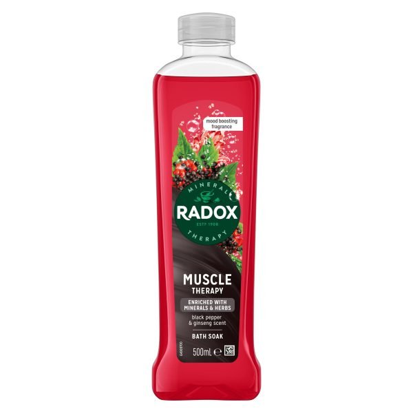Radox 500ml Bath Soak Muscle Therapy Black Pepper & Ginseng Scent